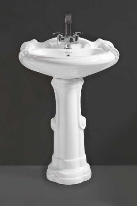 مغسل سيراميك مع عمود – تصميم فاخر مزخرف